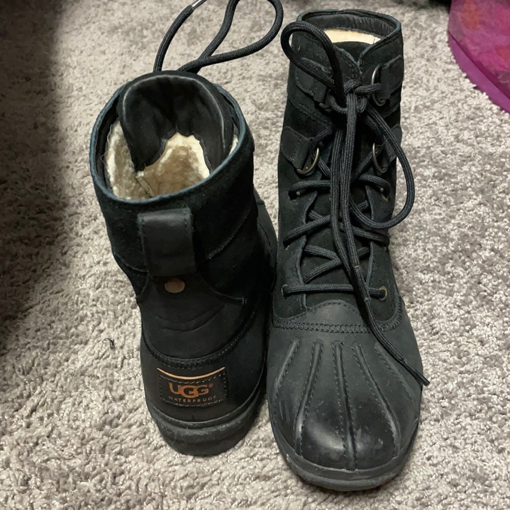Ugg snow boots